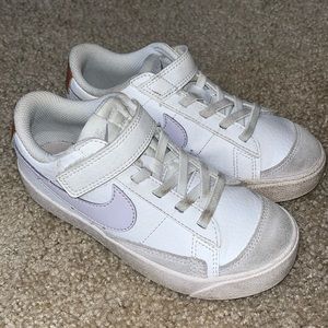 Nike blazer low 77